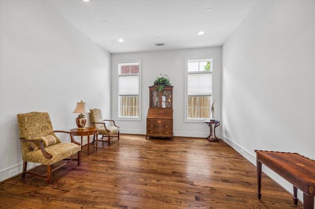 6631 Edloe Street, Southside Place, TX 77005