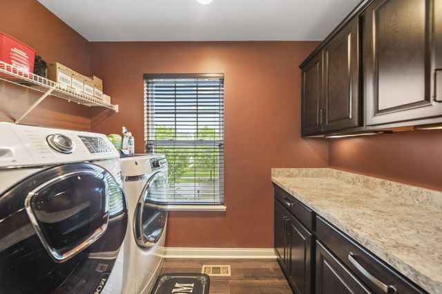 6139 Bradwood Drive, Westerville, OH 43081