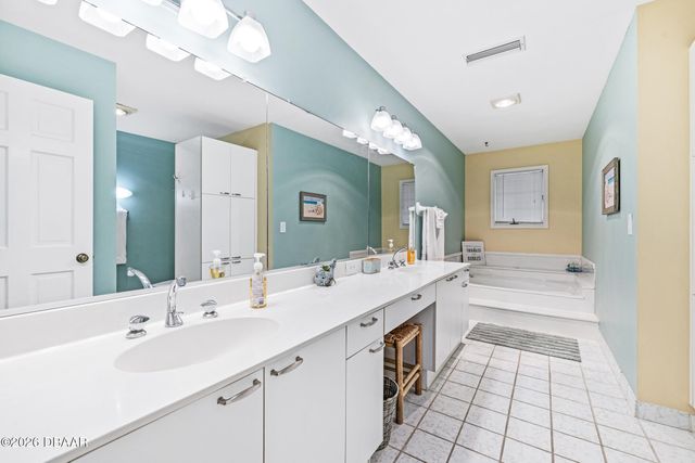 2962 Sea Oats Circle, Daytona Beach Shores, FL 32118