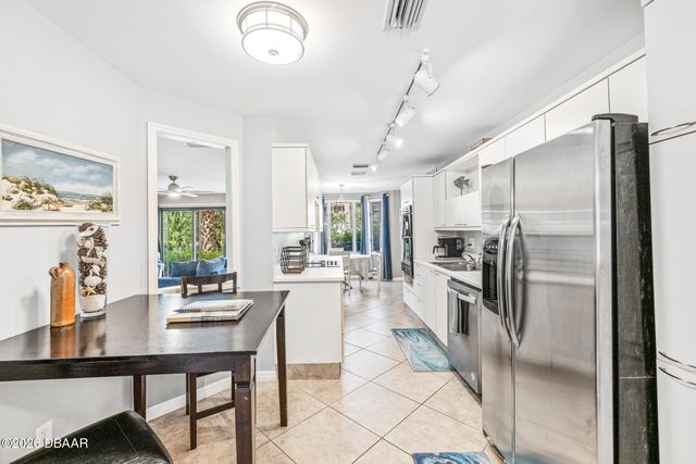 2962 Sea Oats Circle, Daytona Beach Shores, FL 32118