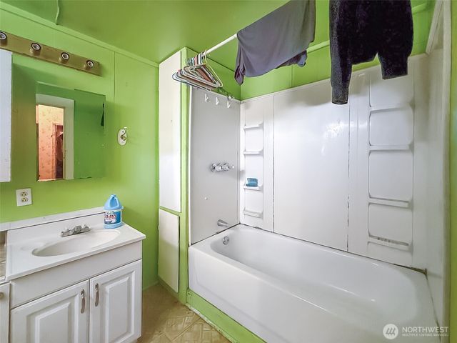 809 E Morton Street, Tacoma, WA 98404