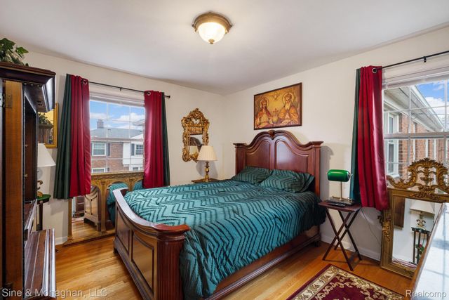 612 Cadieux Road, Grosse Pointe, MI 48230