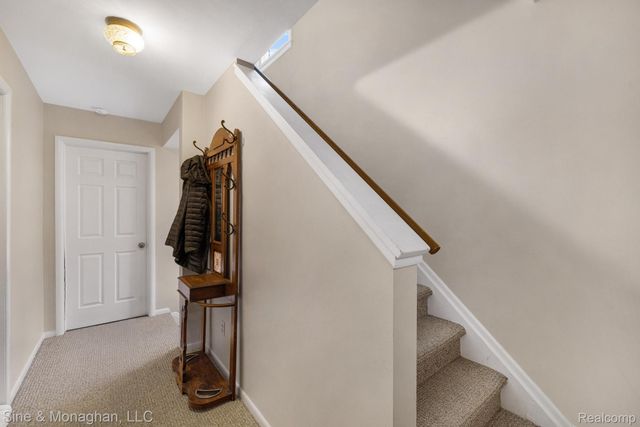 612 Cadieux Road, Grosse Pointe, MI 48230