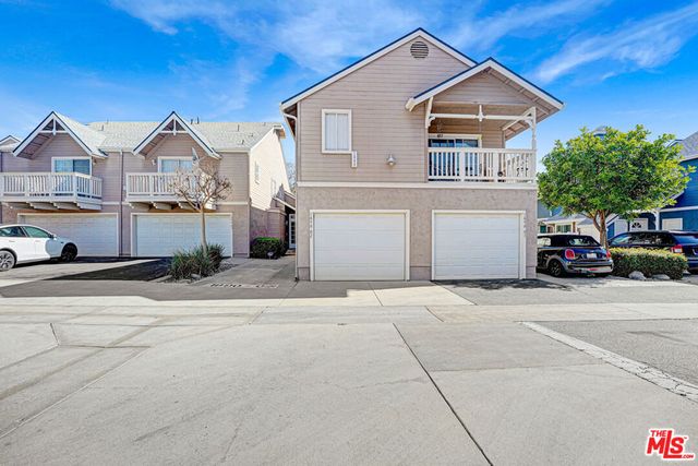 1890 Rory Lane 2, Simi Valley, CA 93063