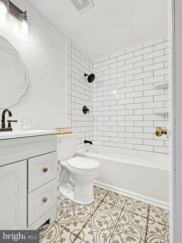 6600 BRAVE CT, Haymarket, VA 20169