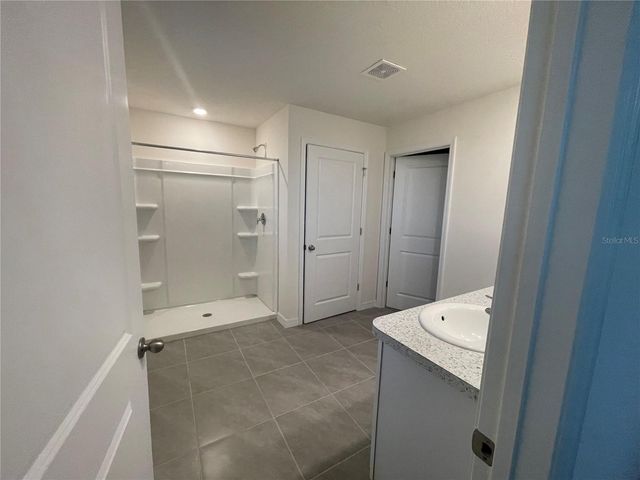 35628 DOVELAND DRIVE, Zephyrhills, FL 33541