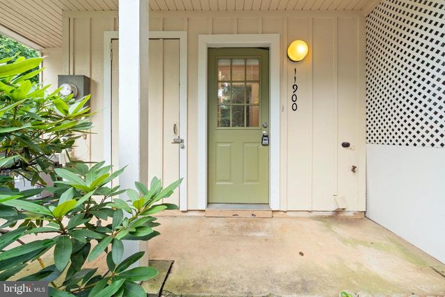11900 FILLY LN, Gaithersburg, MD 20878