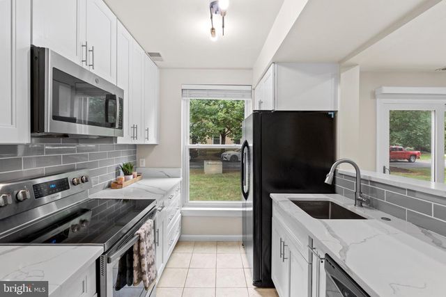 11900 FILLY LN, Gaithersburg, MD 20878