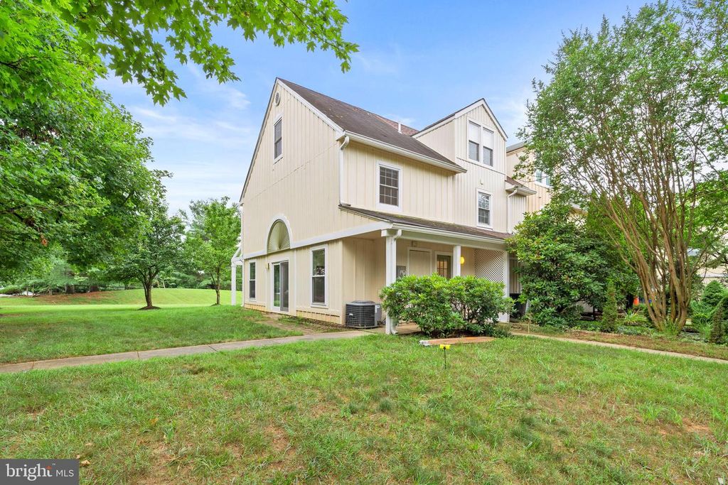 11900 FILLY LN, Gaithersburg, MD 20878