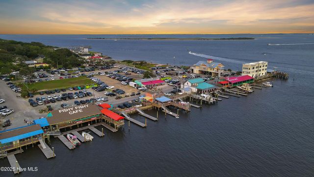 2023 Oakton Drive 6, Southport, NC 28461