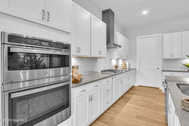 2023 Oakton Drive 6, Southport, NC 28461