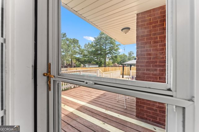 318 Christopher Luke Circle, Perry, GA 31069