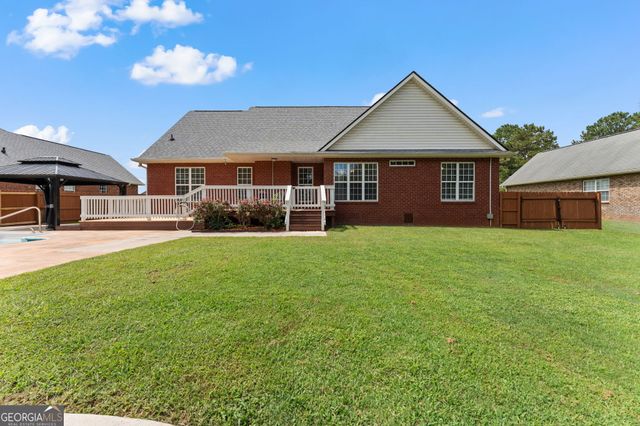 318 Christopher Luke Circle, Perry, GA 31069