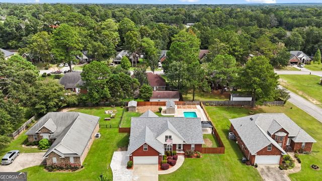 318 Christopher Luke Circle, Perry, GA 31069