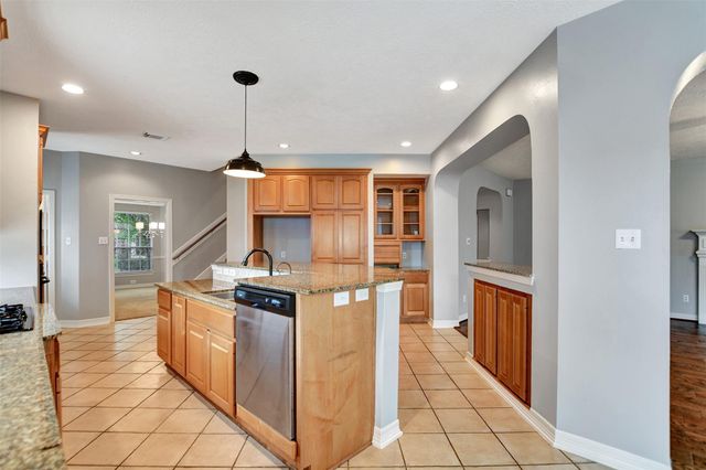 15510 Marble Canyon Way, Houston, TX 77044