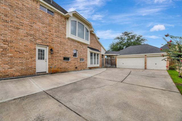 15510 Marble Canyon Way, Houston, TX 77044