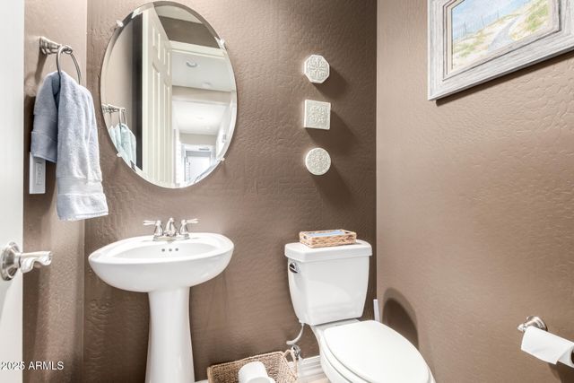 16230 W HOLLY Street, Goodyear, AZ 85395