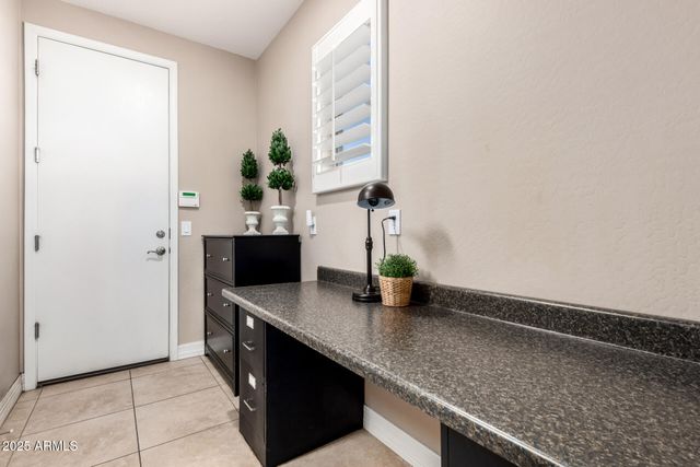 16230 W HOLLY Street, Goodyear, AZ 85395