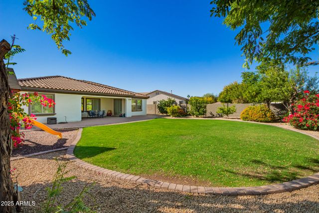 16230 W HOLLY Street, Goodyear, AZ 85395