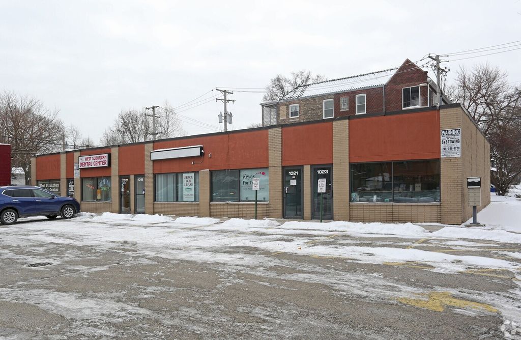 1023-25 W Madison Street W, Oak Park, IL 60302