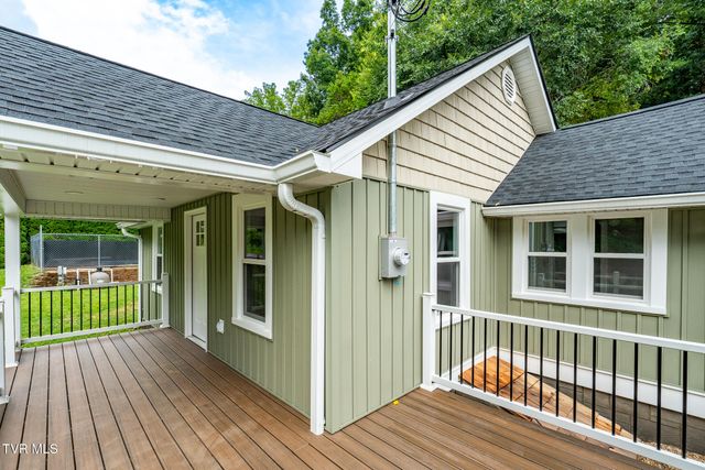 200 Coal Chute Road, Elizabethton, TN 37643