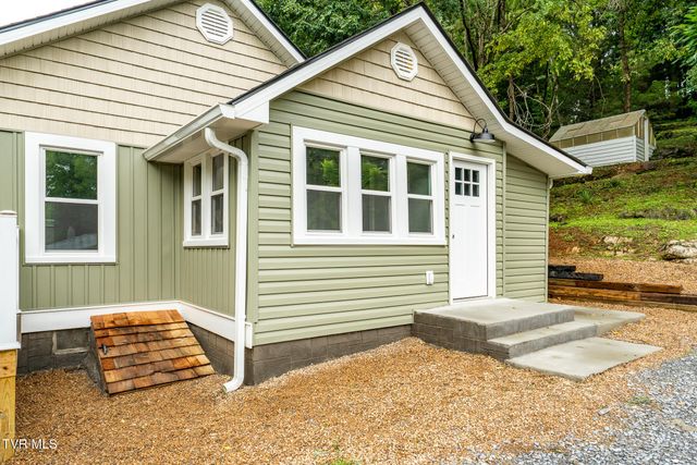 200 Coal Chute Road, Elizabethton, TN 37643