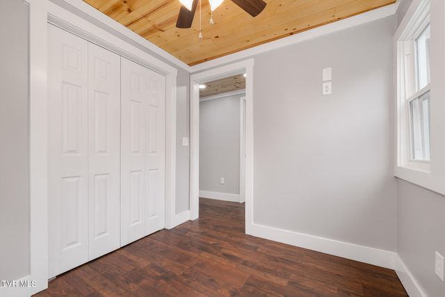 200 Coal Chute Road, Elizabethton, TN 37643