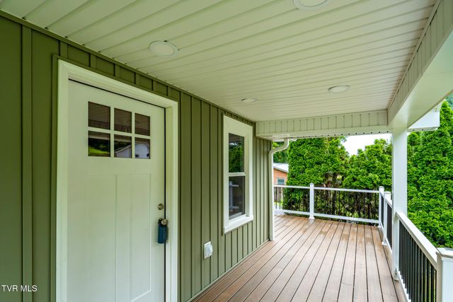 200 Coal Chute Road, Elizabethton, TN 37643