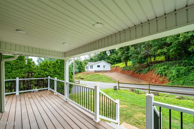 200 Coal Chute Road, Elizabethton, TN 37643