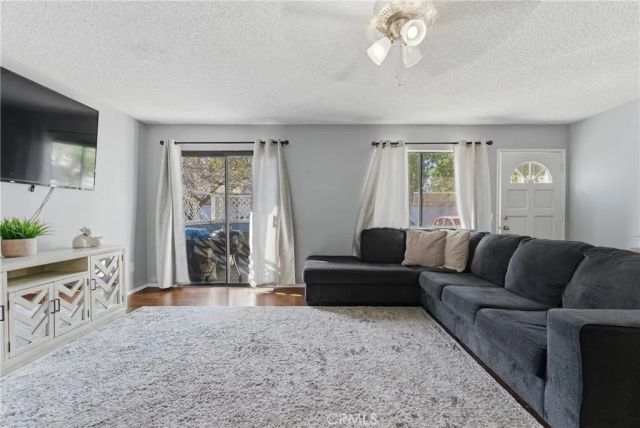 620 Church 6, Redlands, CA 92374