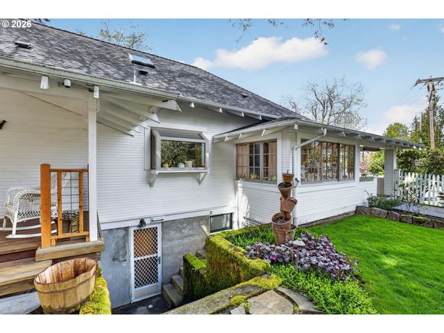 3678 W POWELL Loop, Gresham, OR 97030