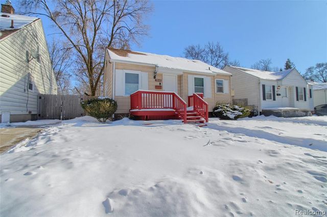 7540 Dolphin, Redford, MI 48239