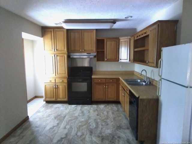 611 Drypoint Lane 1, Hope Mills, NC 28348