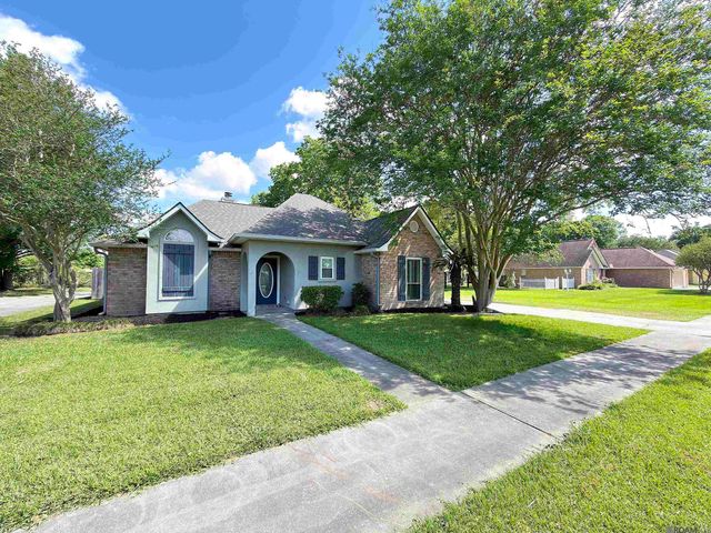 1714 John Alan St, Gonzales, LA 70737