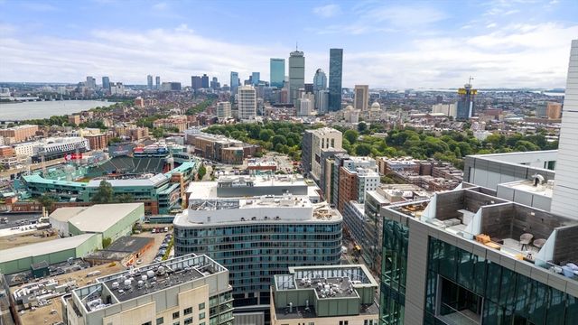 188 Brookline Ave 21B, Boston, MA 02215