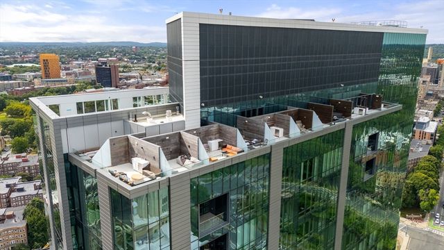 188 Brookline Ave 21B, Boston, MA 02215