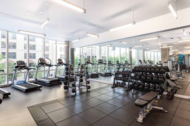 188 Brookline Ave 21B, Boston, MA 02215