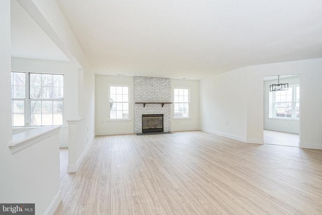 53 KNOLLWOOD DR, Deptford, NJ 08096