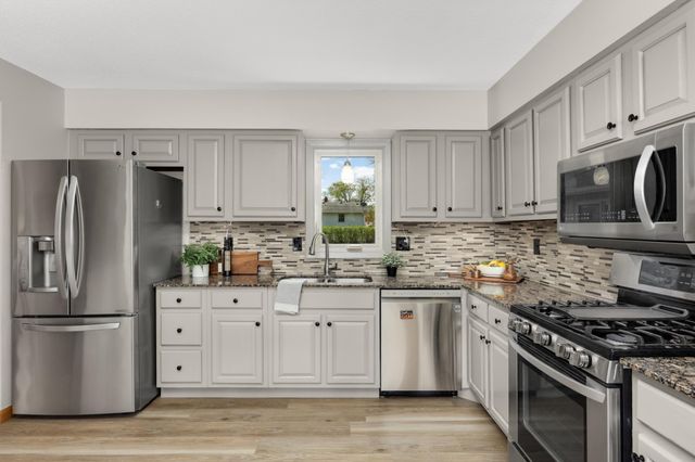 8556 Irwin Road, Bloomington, MN 55437