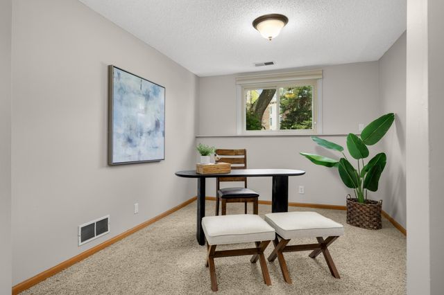 8556 Irwin Road, Bloomington, MN 55437