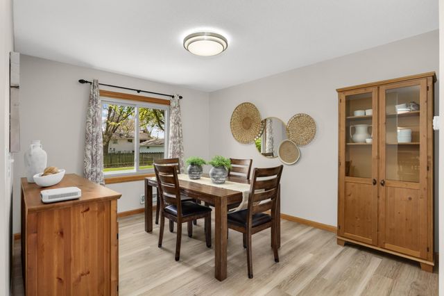 8556 Irwin Road, Bloomington, MN 55437