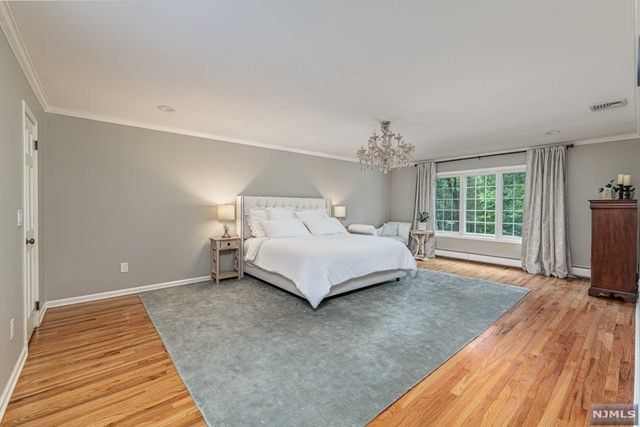731 Smoke Hollow Trail, Franklin Lakes, NJ 07417