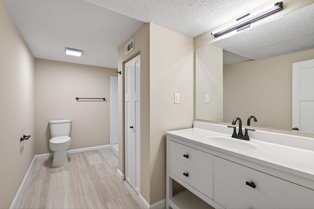 7907 W 25th Street, Saint Louis Park, MN 55426