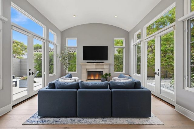 14004 Mercado Drive, Del Mar, CA 92014