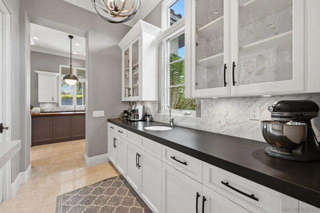 14004 Mercado Drive, Del Mar, CA 92014