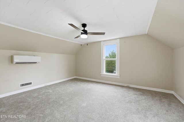 303 Blount St, Athens, TN 37303
