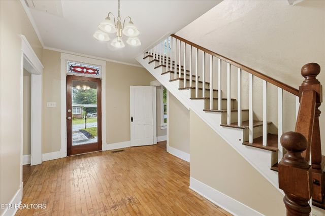 303 Blount St, Athens, TN 37303
