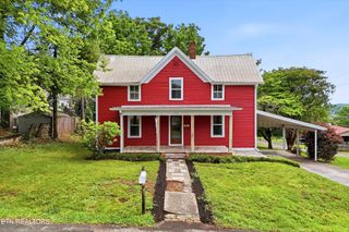 303 Blount St, Athens, TN 37303
