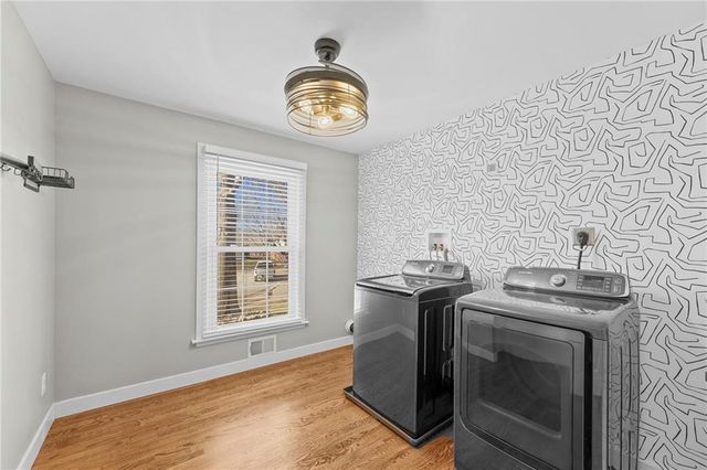 4223 E 42nd Street Court, Independence, MO 64055