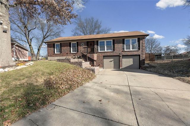 4223 E 42nd Street Court, Independence, MO 64055